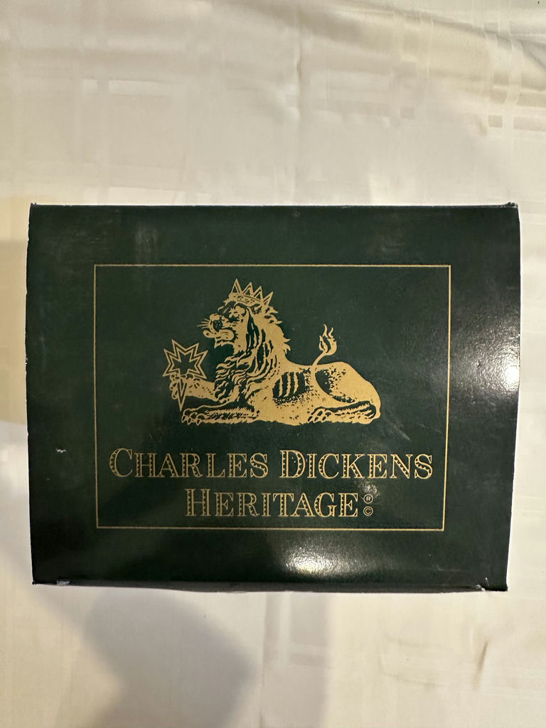 Dickens Village - Sir John Falstaff Inn - image 7 of 7