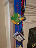 Disney tote bag with pin-lanyard set - thumbnail 11 of 12