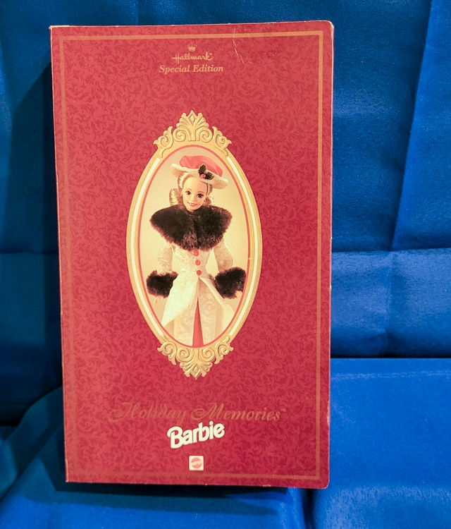 Barbie Collector Edition Dolls Set (boxed)  - image 6 of 6