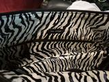 Vera Bradley Handbag- Black Quilted - thumbnail 3 of 4