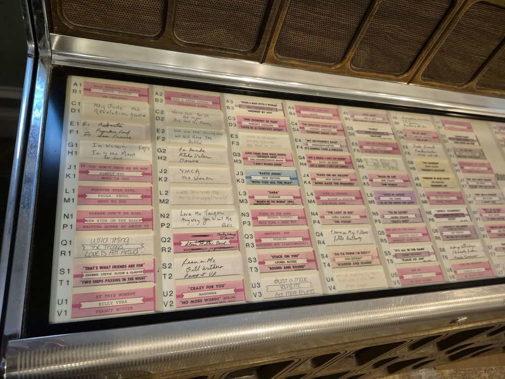 Jukebox: Vintage AMI Rowe  - image 4 of 6