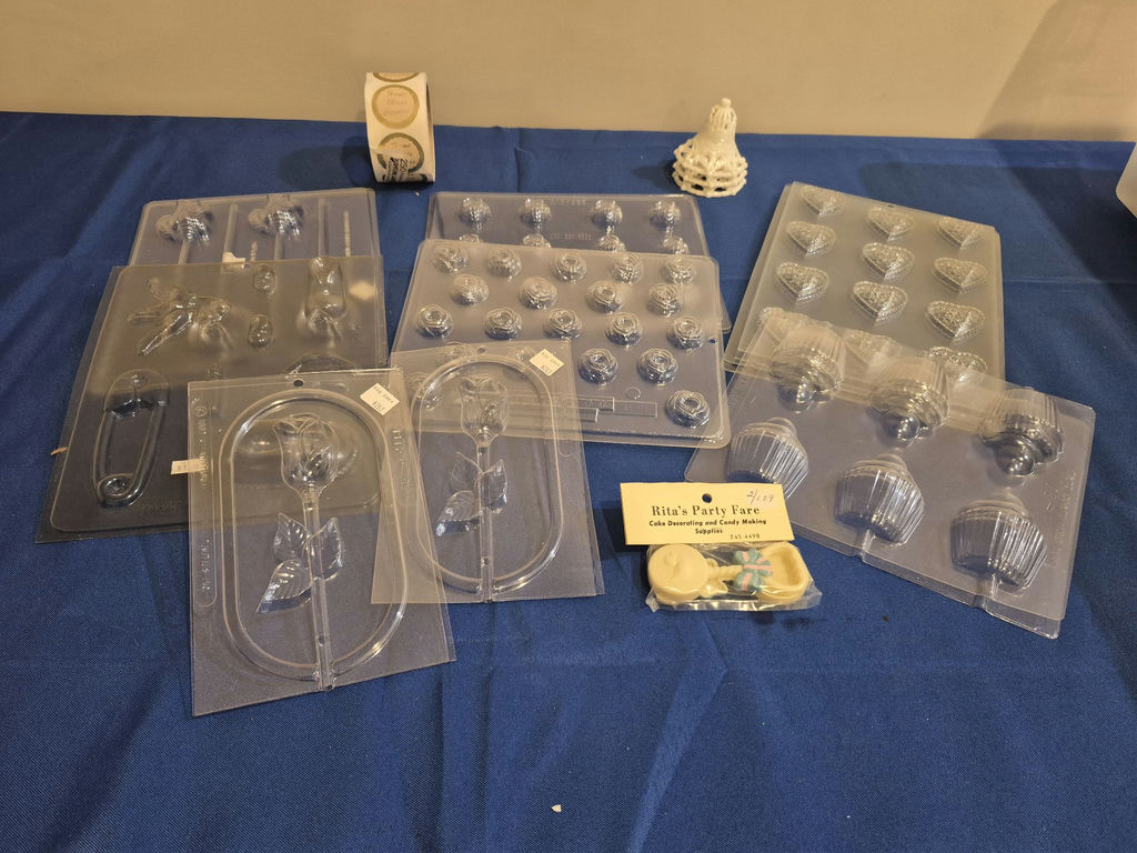 Cake Decorating and Candy Making Molds and Supplies - image 1 of 8