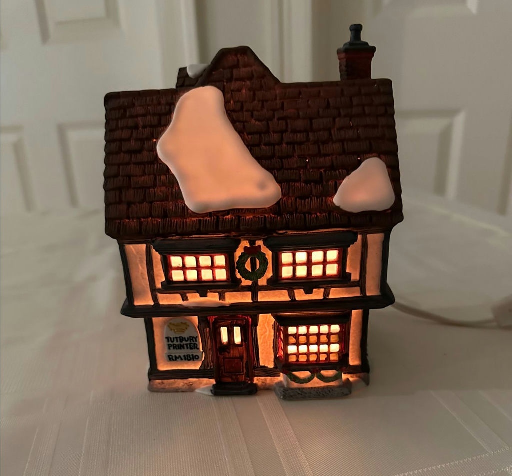Dickens Village - Tutbury Printer - image 1 of 9