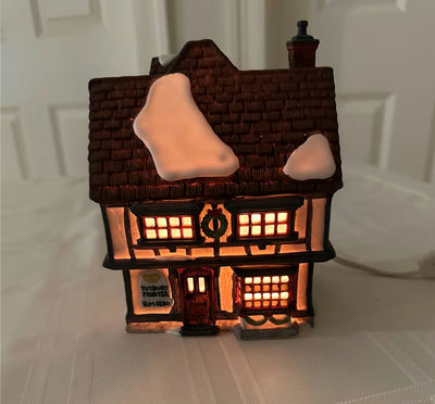 Dickens Village - Tutbury Printer - Image 1 of 9