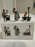 Heritage Village Collection: Don't Drop the Presents! (2) and A Christmas Carol Morning (3) with additional figures - thumbnail 8 of 11