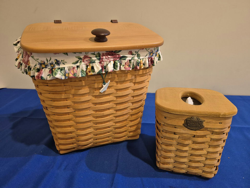 Longerberger And Peterboro Baskets - image 5 of 9