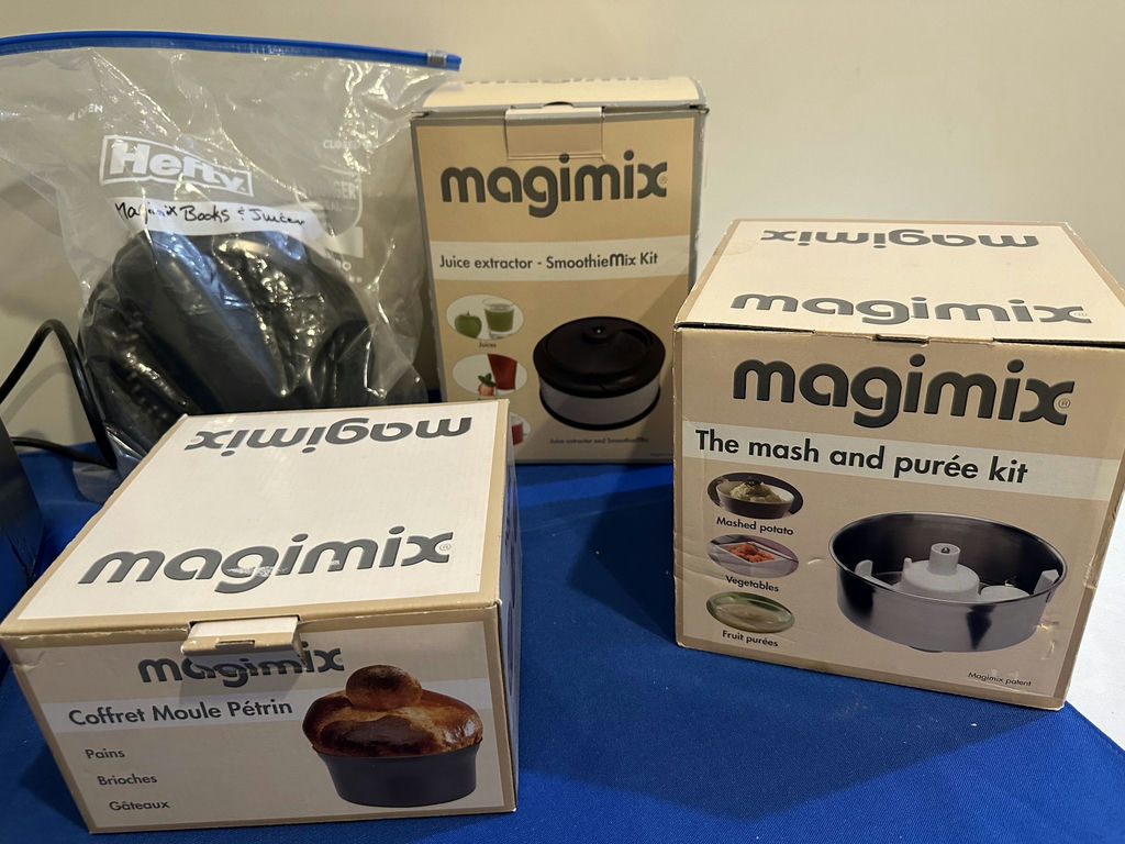 Magimix Cuisine Systeme 5200 XL Food Processor with Accessories - image 4 of 5