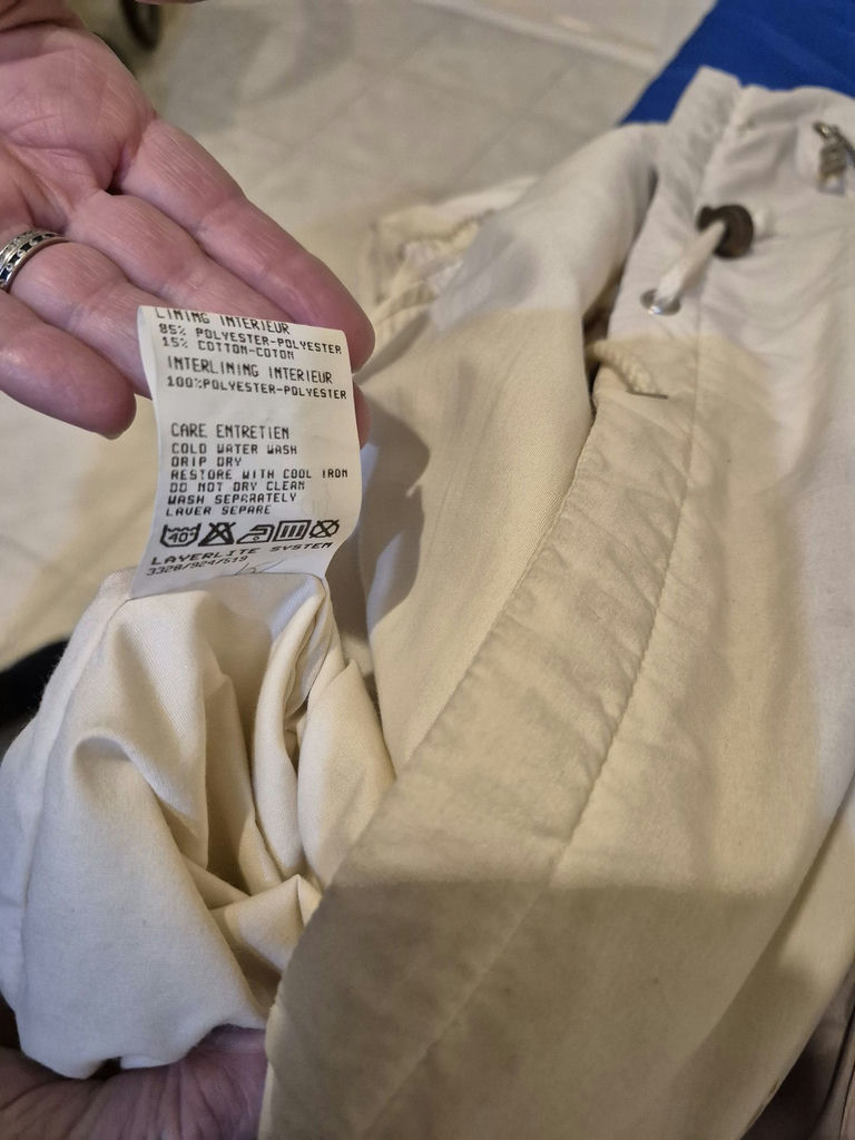Bogner Medium Hooded Ski Jacket - image 6 of 6