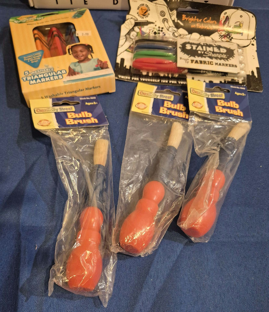 Jacquard Tie Dye Kit and Assorted Art Supplies - image 5 of 5