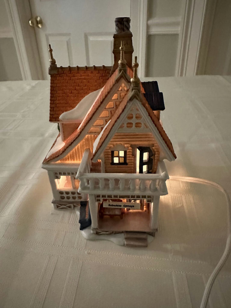 Heritage Village Collection Bobwhite Cottage - - image 6 of 9