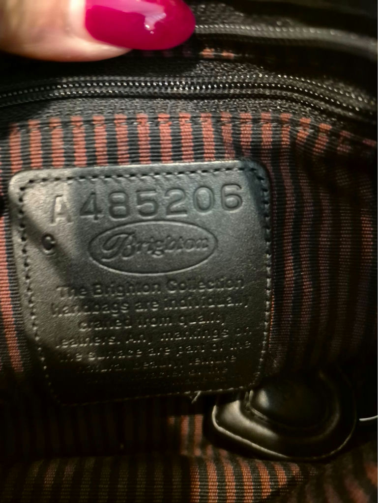 Brighton: Black Leather Crossbody Bag with Matching Wallet - image 4 of 5
