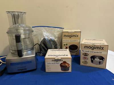 Magimix Cuisine Systeme 5200 XL Food Processor with Accessories - Image 1 of 5