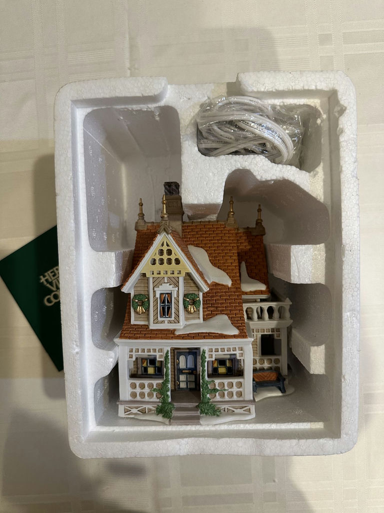 Heritage Village Collection Bobwhite Cottage -  - image 5 of 9