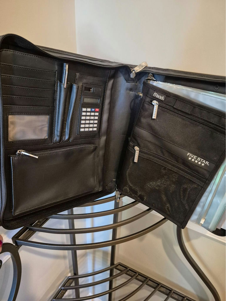 Black leather Samsonite portfolio briefcase with interior organizer - image 2 of 2