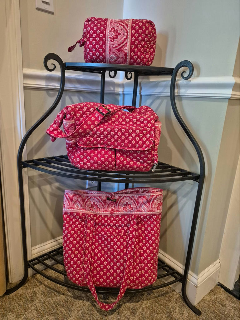 Vera Bradley pink quilted bag set - image 1 of 6