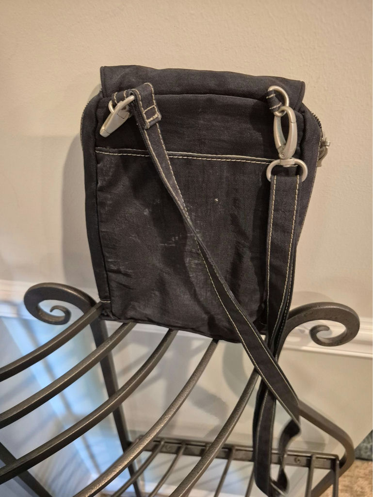 Baggallini Cross body + Blue tote - image 4 of 7
