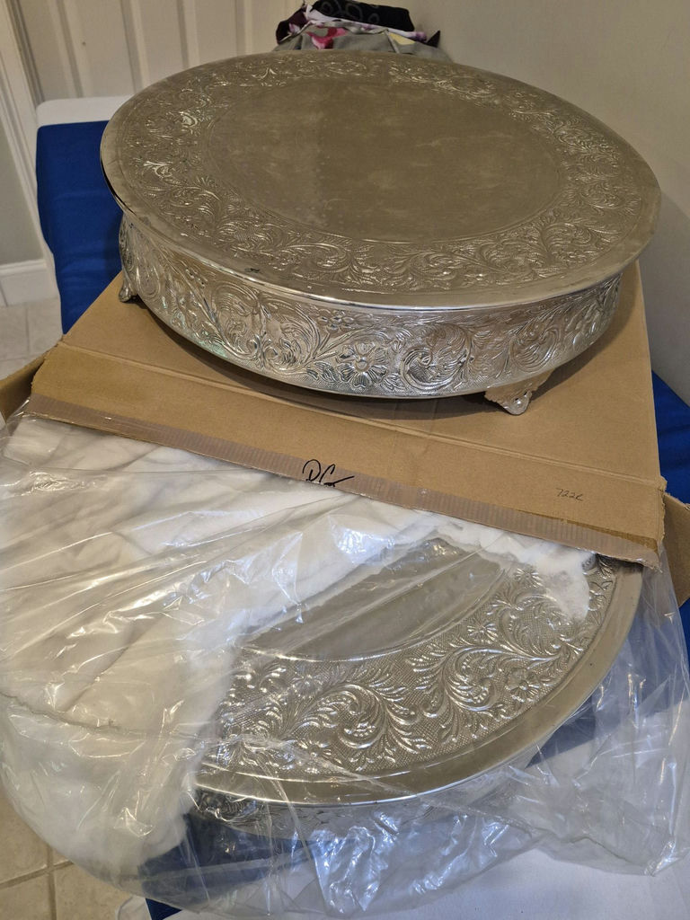 One Ornate Silver 22" Round Cake Stand - image 2 of 3
