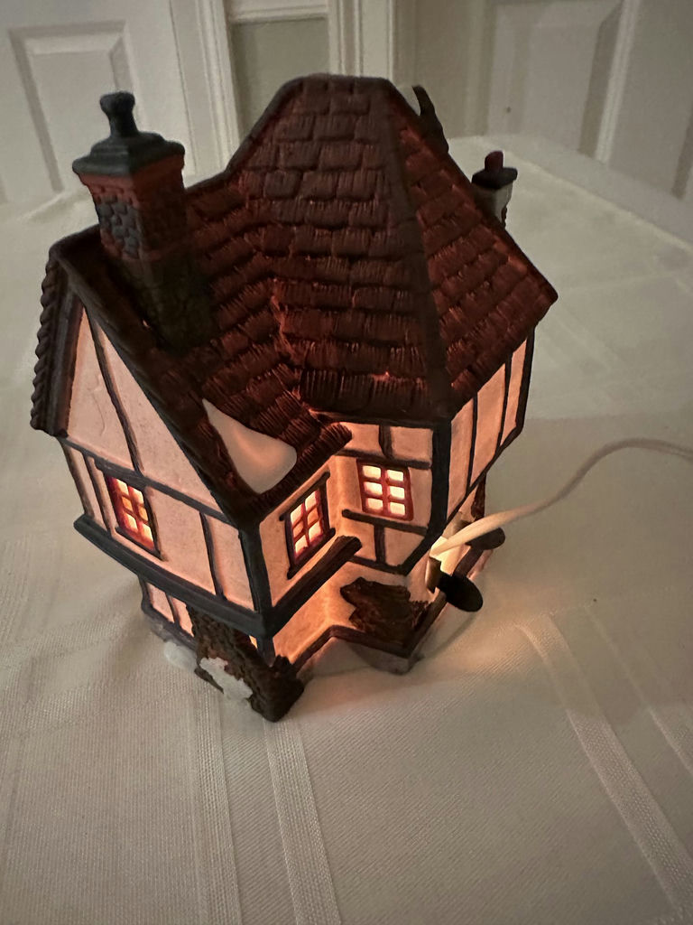Dickens Village - Tutbury Printer - image 6 of 9