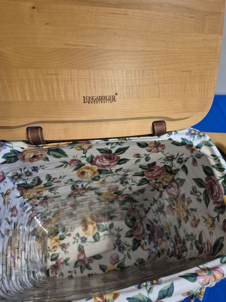 Longerberger And Peterboro Baskets - image 8 of 9