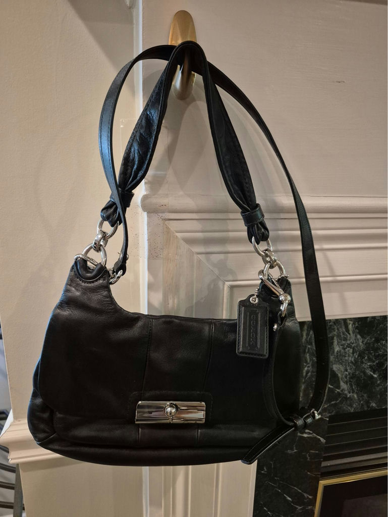 Coach: Black leather handbag with top flap - image 2 of 4