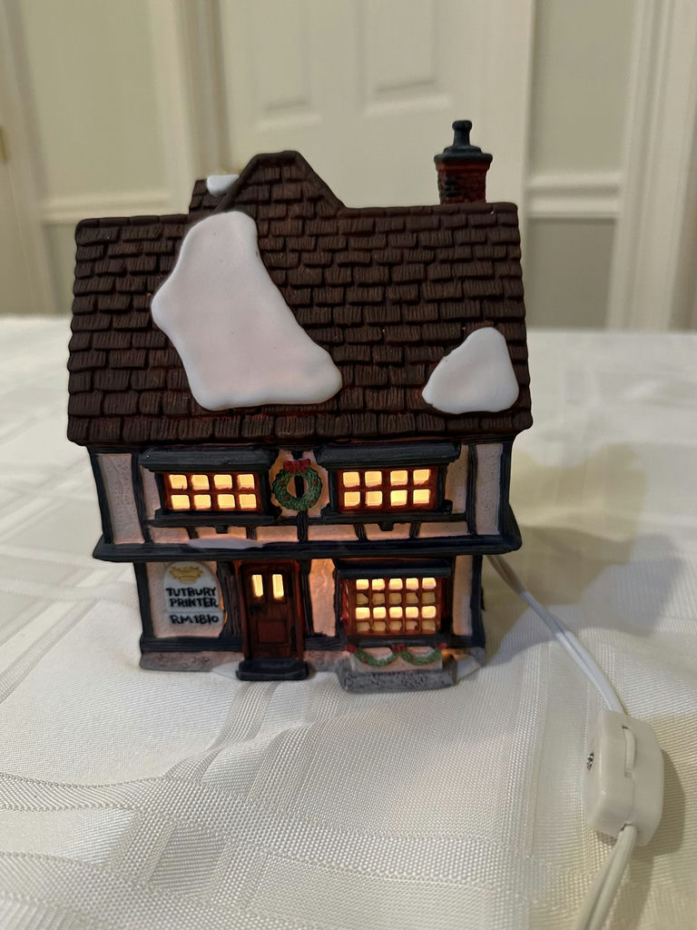 Dickens Village - Tutbury Printer - image 2 of 9