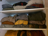 Folded Sweaters and Knit Clothing - Massive Assortment - thumbnail 9 of 15
