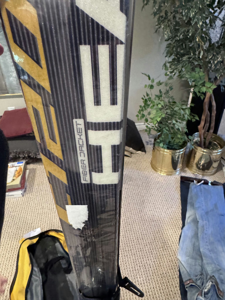 Pair of skis with bindings and yellow ski bag Brand new skis - image 2 of 3