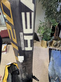 Pair of skis with bindings and yellow ski bag Brand new skis - thumbnail 2 of 3