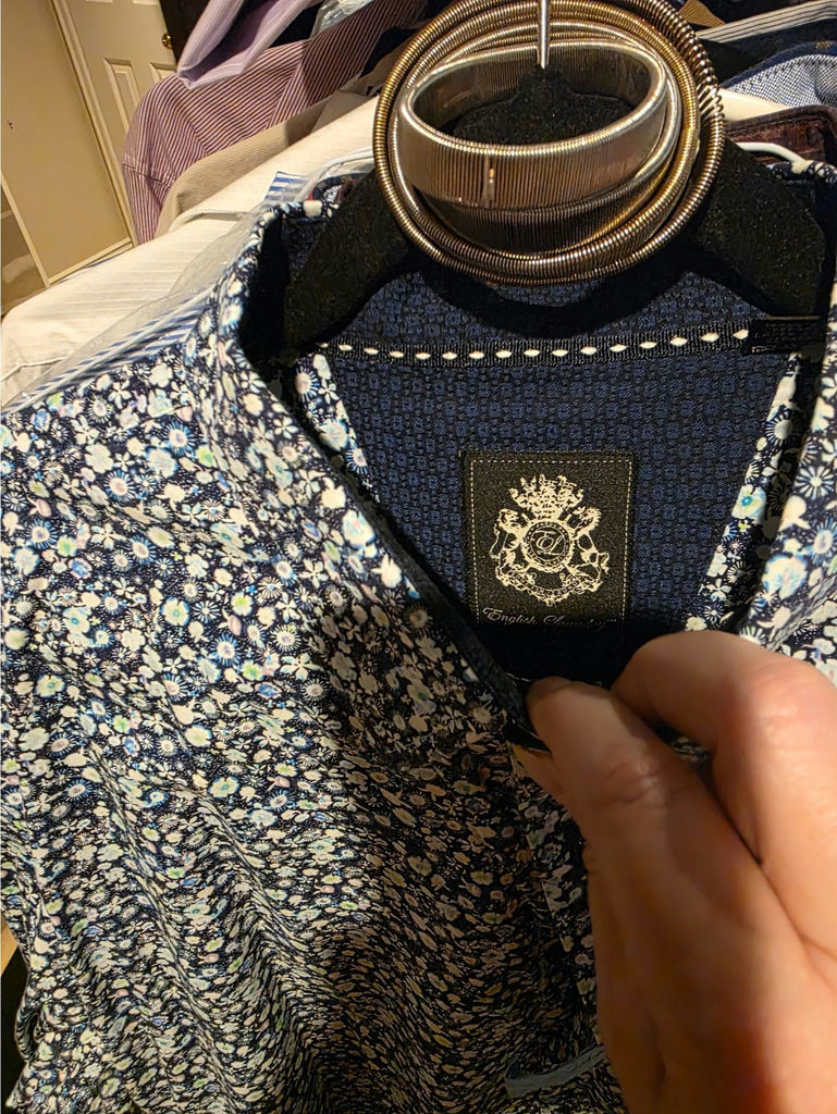 2XL Assorted Men's Dress Shirts and Clothing on Hangers - image 8 of 10