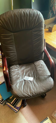 Leather executive chair and burgundy wood-arm chair - Image 1 of 5