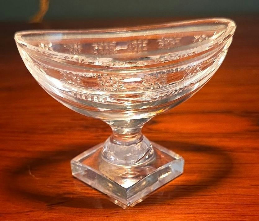 Art Glass Perfume Bottle, Assorted Glass and Ceramic Decorative Items - image 30 of 31