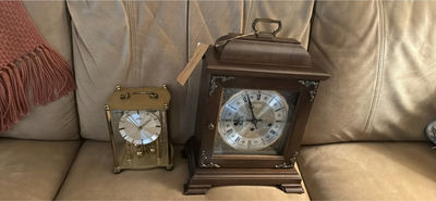 Wooden mantel clock and brass carriage clock - Image 1 of 3