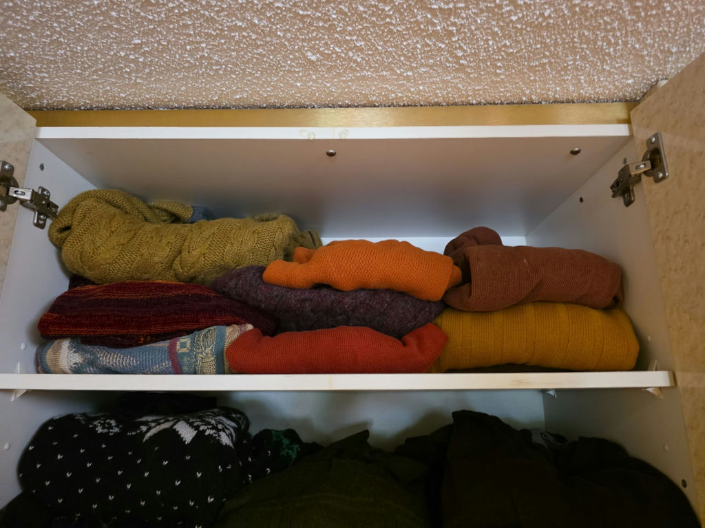 Folded Sweaters and Knit Clothing - Massive Assortment - image 2 of 15