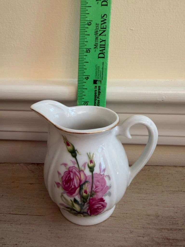 Demitasse Set - Cups, Saucers, Creamer, Sugar - image 4 of 4