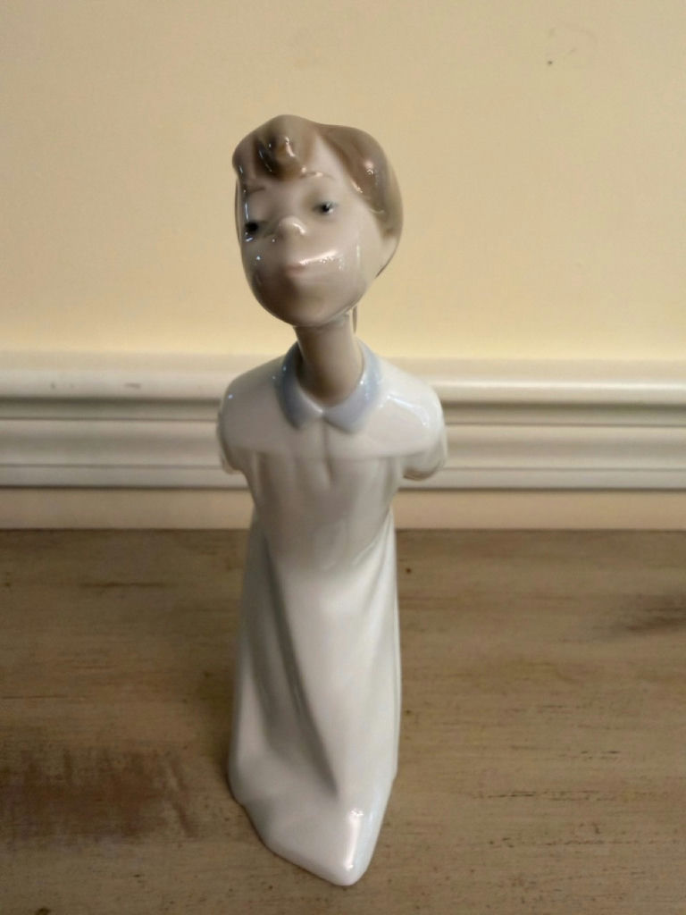 Lladro - 2 Porcelain Figurines - image 7 of 11