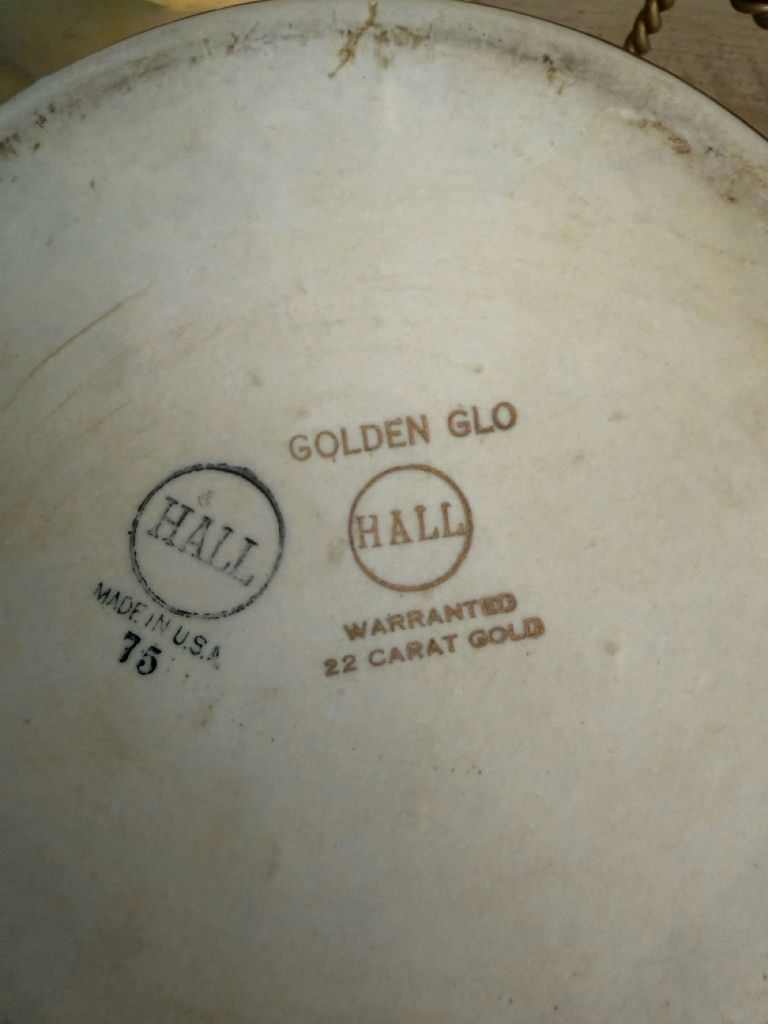 Hall & Royal Doulton - Entertaining Items - image 4 of 8
