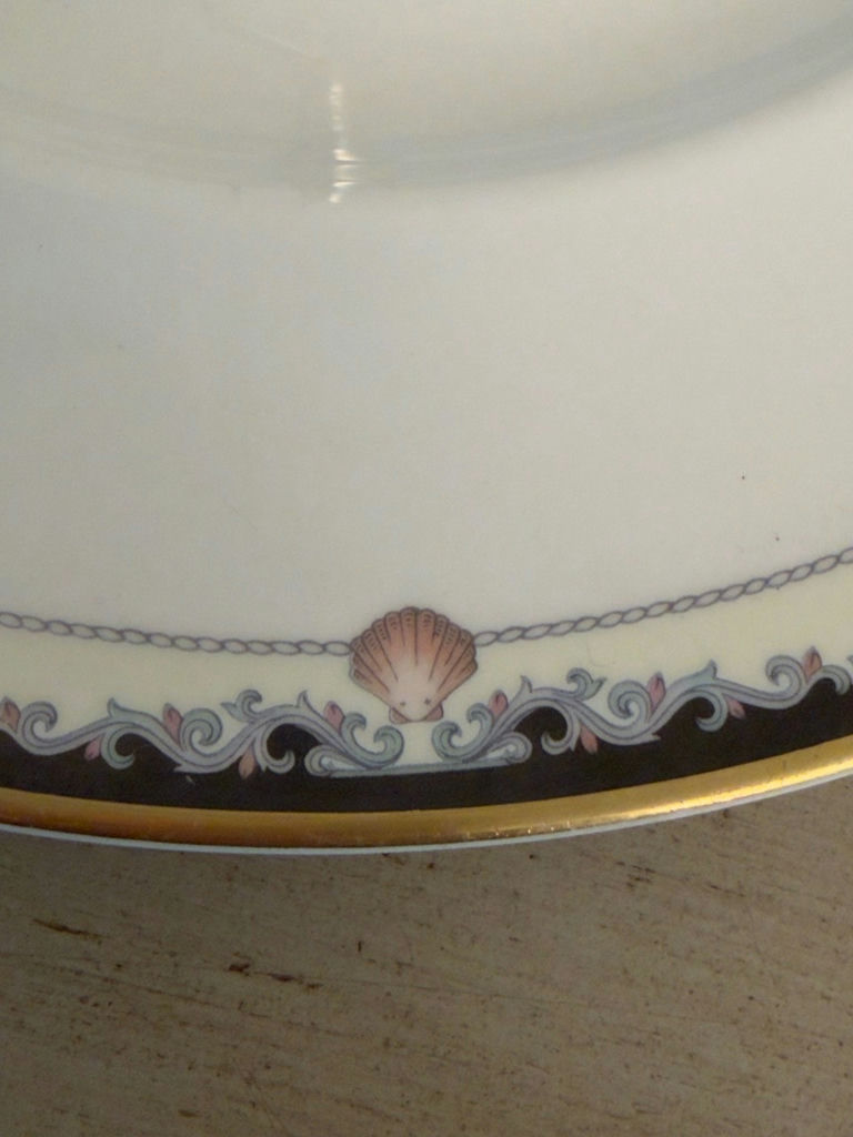 Hall & Royal Doulton - Entertaining Items - image 6 of 8