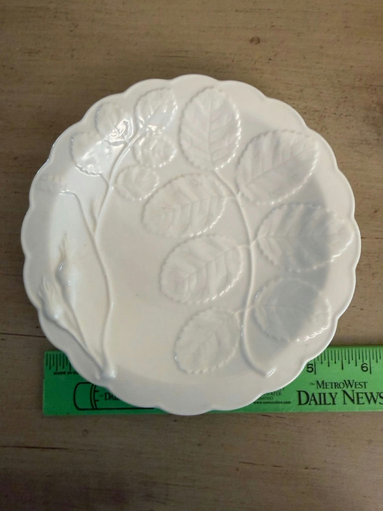 Collectible Plates And Figurine - image 7 of 15