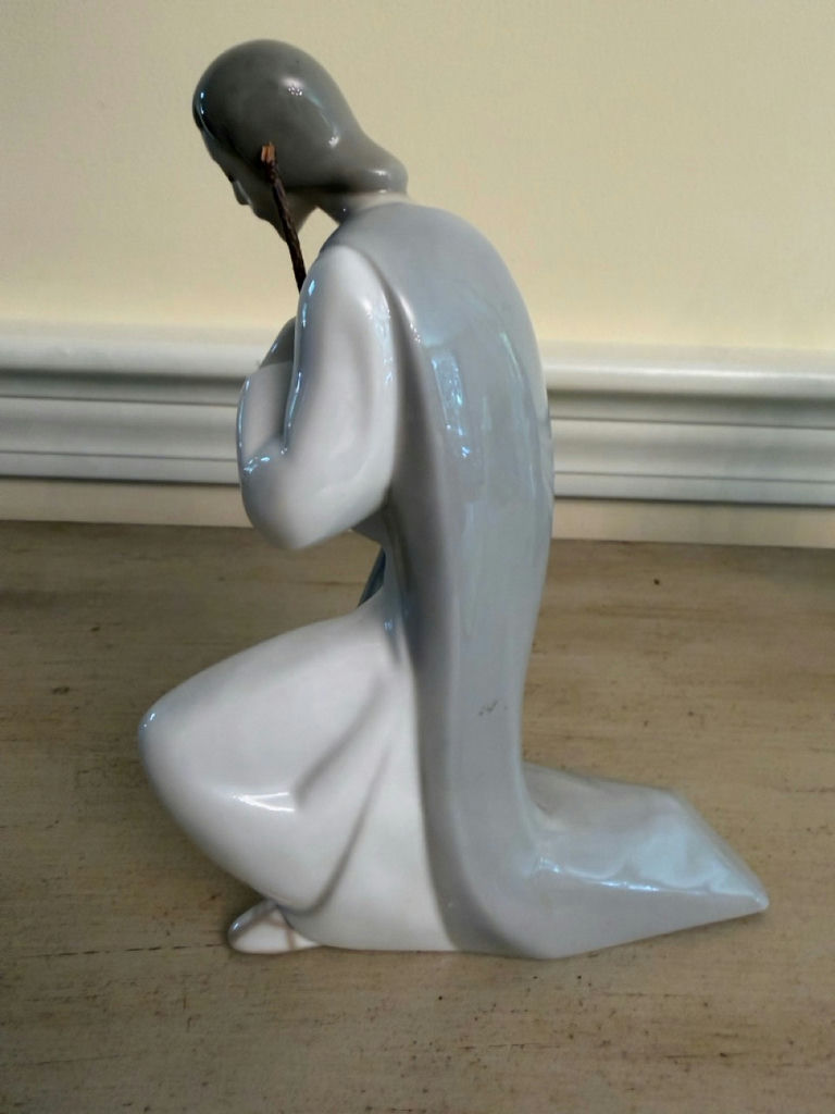 Lladro Nativity Sets - image 13 of 20