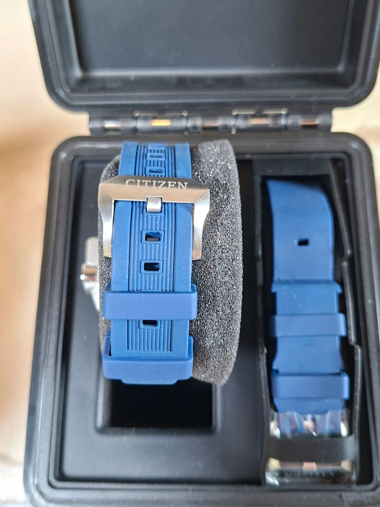 Citizen Promaster BJ2169-08E Eco-Drive Dive Watch with Blue Bezel and Extra Strap - image 5 of 10