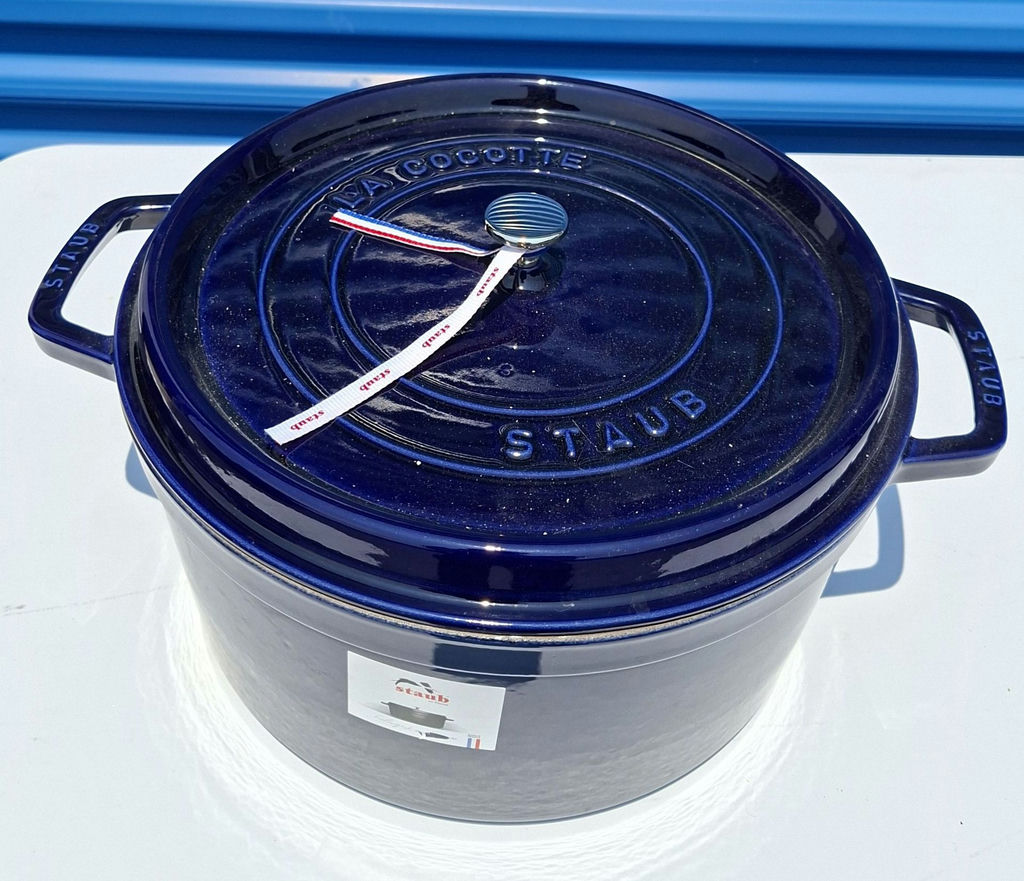 Staub La Cocotte Enameled Cast Iron Dutch Oven - image 2 of 9