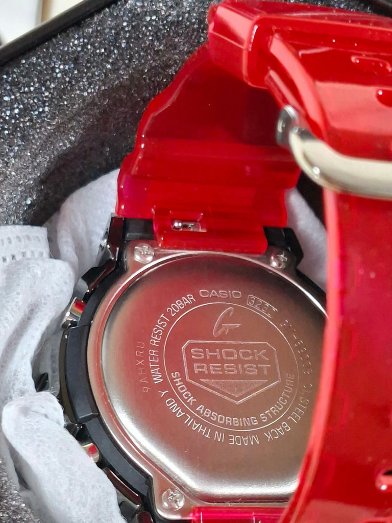 Casio G-Shock GM-6900B-4ER watch in red and black - image 7 of 8