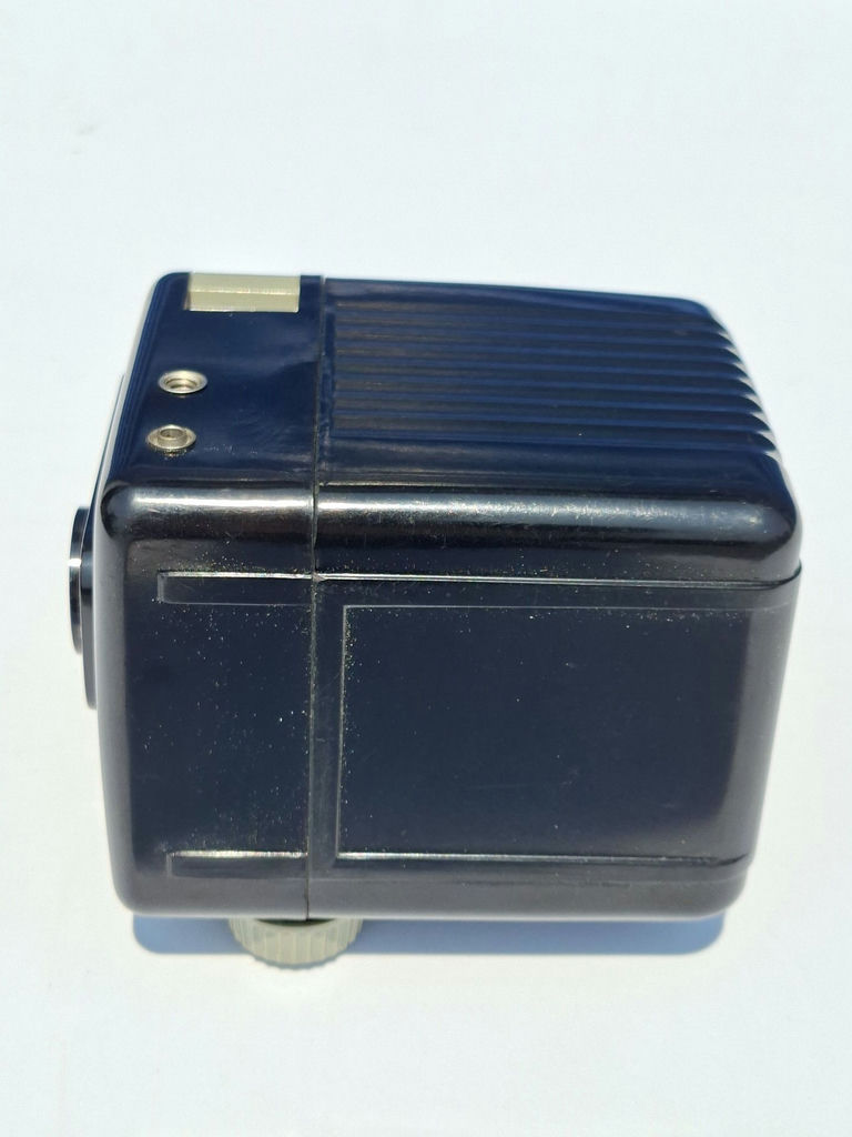 Kodak Brownie Hawkeye Flash Model Camera - image 6 of 6