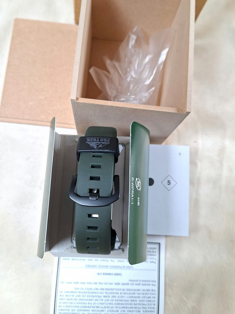 Casio Pro Trek digital watch with box and manuals - image 5 of 6
