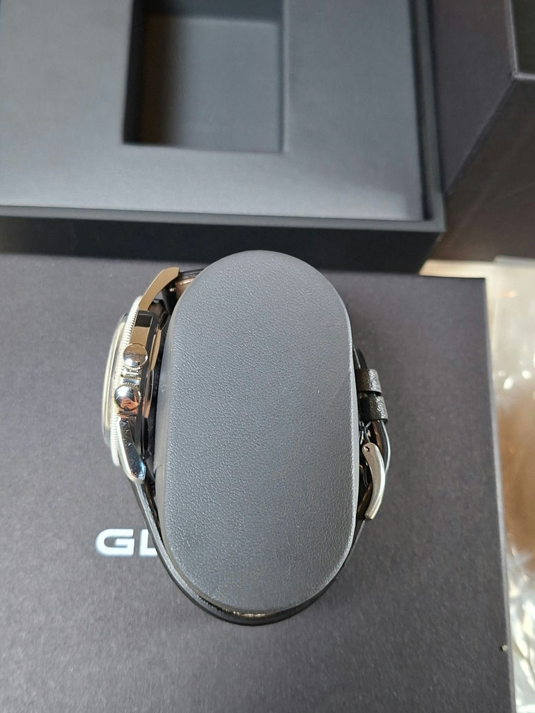 Glycine The Chief Automatic Watch with Box and Accessories - image 4 of 8