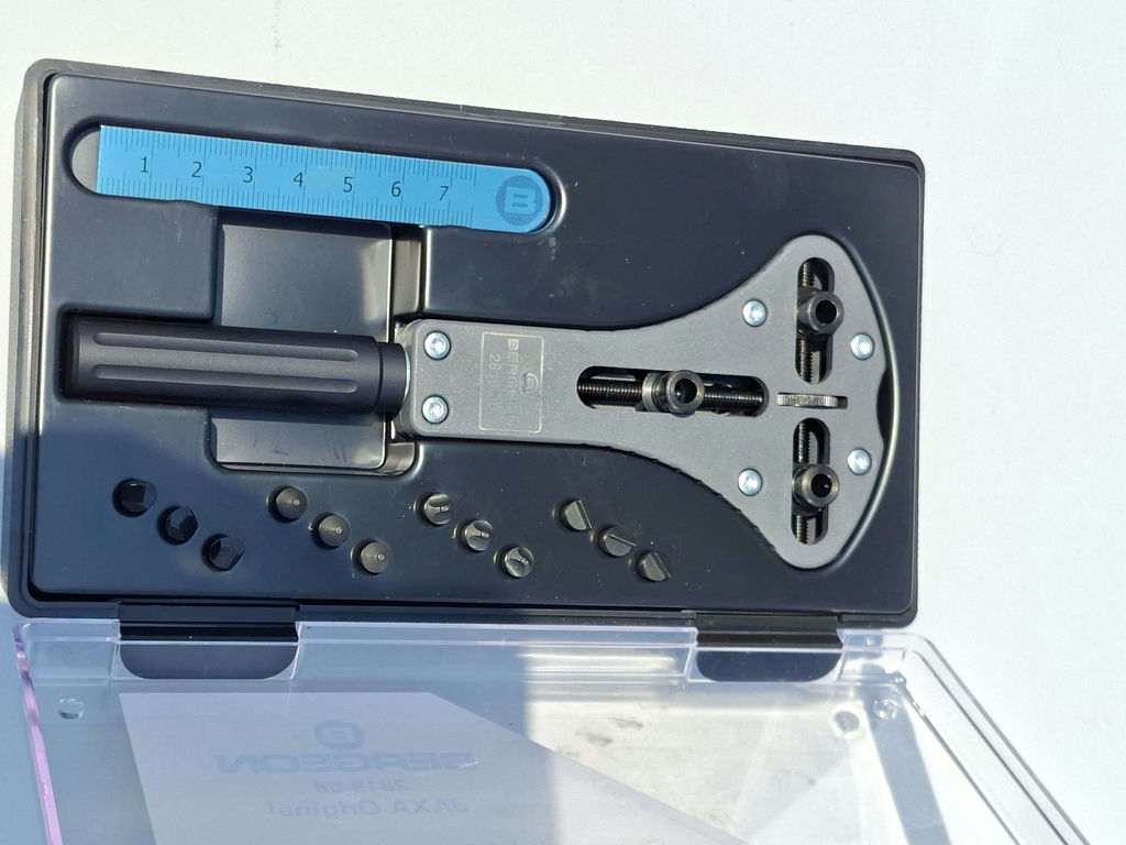 Bergeon 2819-08 JAXA Original Watch Case Opening Tool Set - image 4 of 4