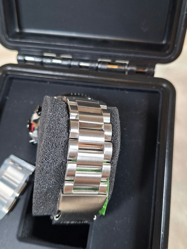 Citizen ProMaster Snowbirds Eco-Drive wristwatch in protective case - image 7 of 10