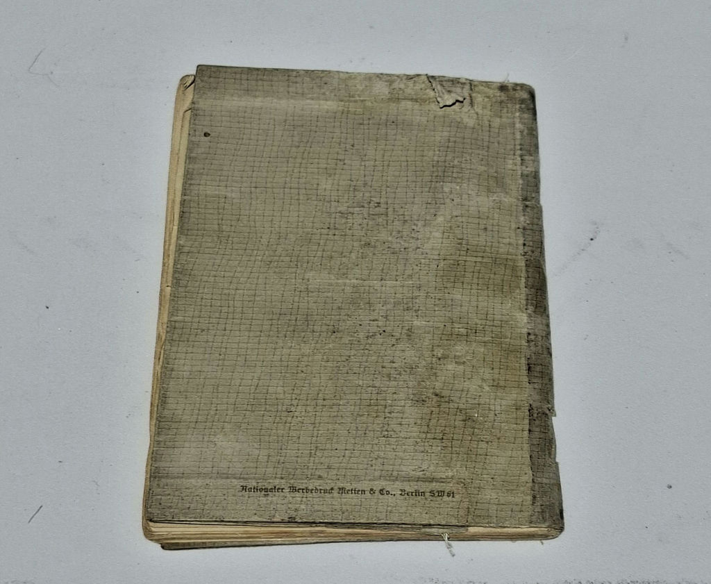 ORIGINAL WW2 German Wehrpass Military Document and Ration Card - image 2 of 5