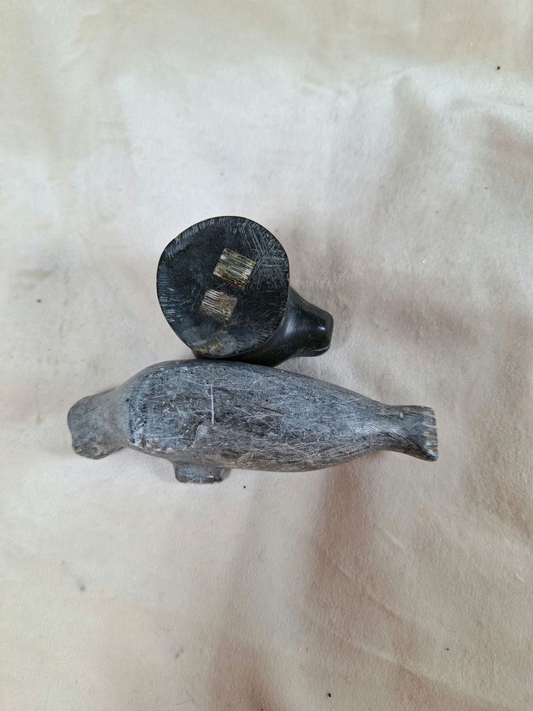Vintage Inuit Soapstone Carvings, Polar bear and Seal, Unsigned - image 6 of 6