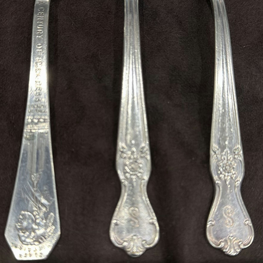 Assorted Souvenir and Decorative Silver-Tone Flatware - image 7 of 7
